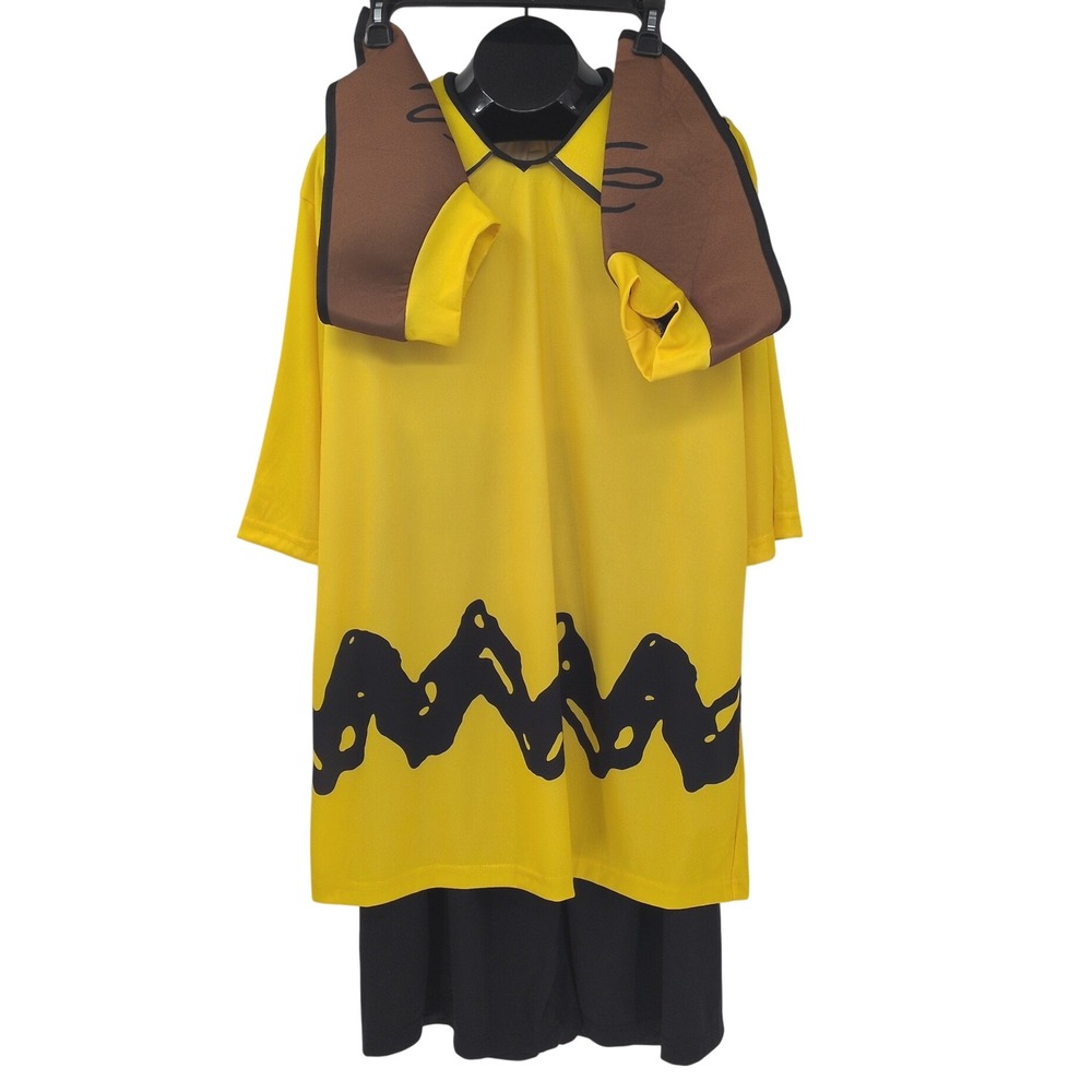 Peanuts Charlie Brown Men Costume Shirt Shorts Shoe Covers Mask Cosplay Large